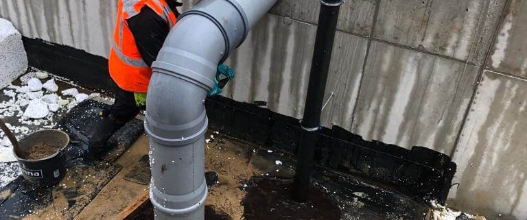 Industriële doorvoer waterdicht afdichten met Liquid rubber